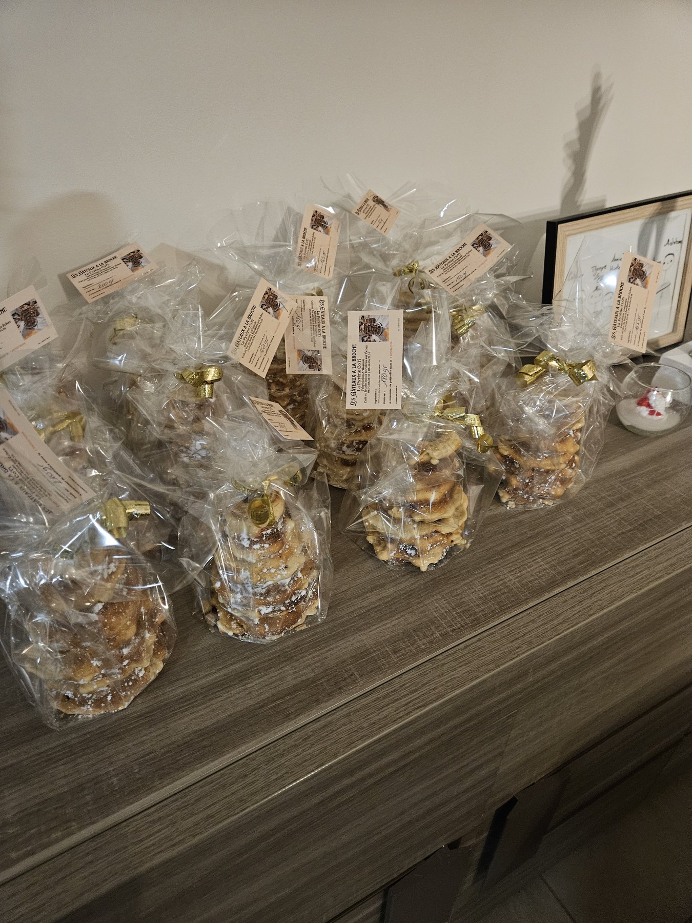 Gâteaux à la broche emballés pour être offerts
